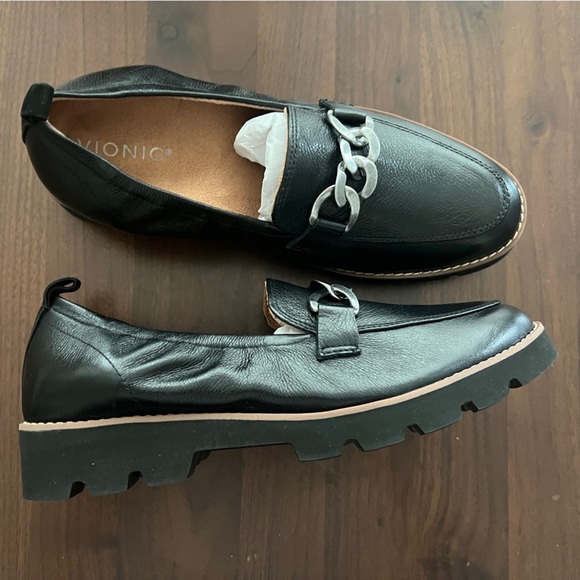 Vionic | Shoes | Nib Vionic Cynthia Womens Platform Chain Accent ...